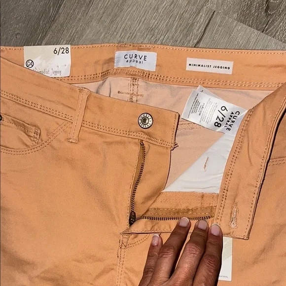 Curve Peach Skinny Pants - Picture 3 of 6